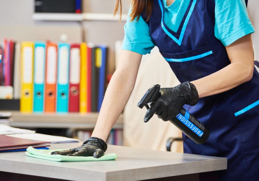 Agencia de limpieza para oficinas comerciales en Panamá