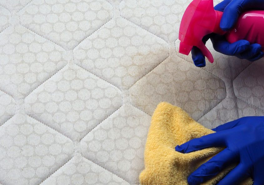 Cómo limpiar colchones en Panamá