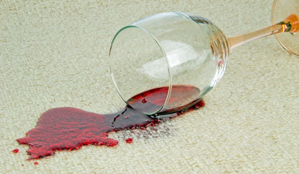 Cómo Limpiar Mancha de Vino Tinto en Alfombra Guía de Emergencia LOTUS