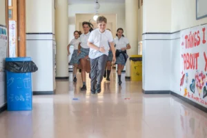 ¿Cuánto cuesta contratar una empresa de limpieza para colegios en Panamá?
